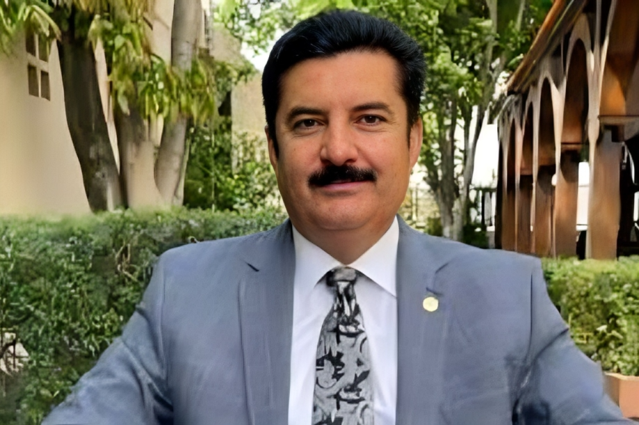 PIA Flight Operation: KP Governor Faisal Karim Kundi Demands Resumption of Flights from Peshawar to Karachi and Gulf