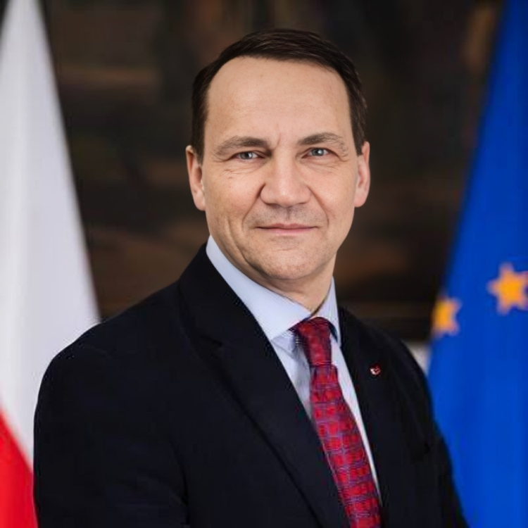 Pakistan–Poland Relations: Radosław Sikorski’s Visit to Islamabad Strengthens Bilateral Cooperation